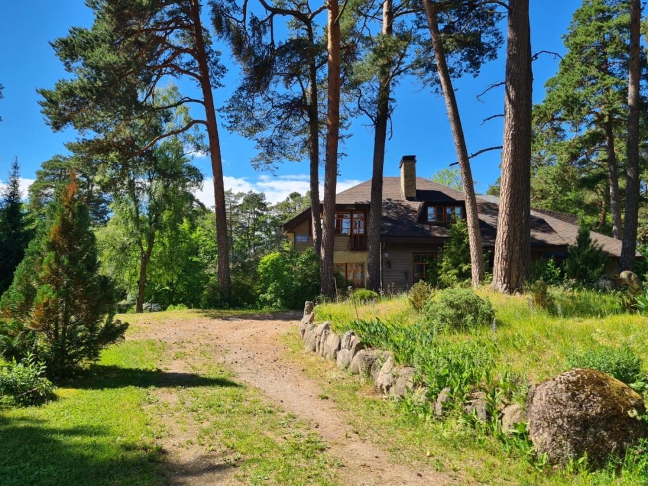 Vabaduse Guesthouse Narva-Joesuu Bagian luar foto